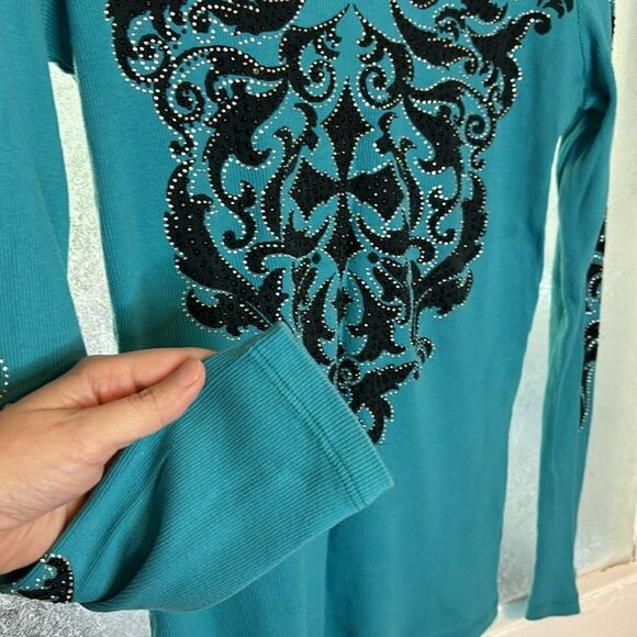 So Cute Women’s Dark Teal and Black Rhinestone embellished long sleeve T-shirt M - Picture 3 of 5